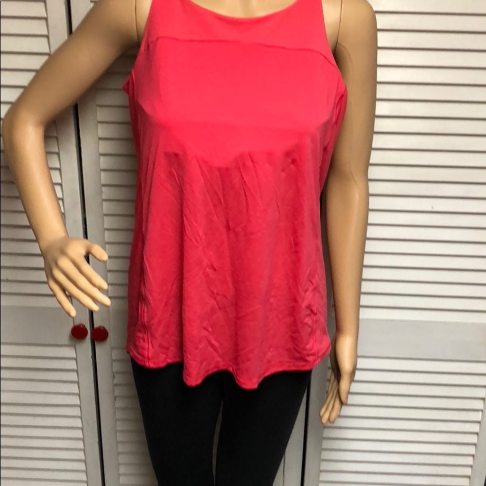 Lululemon - Picture 3 of 8